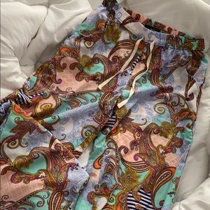 HIPPIE FLOWY BOTTOMS